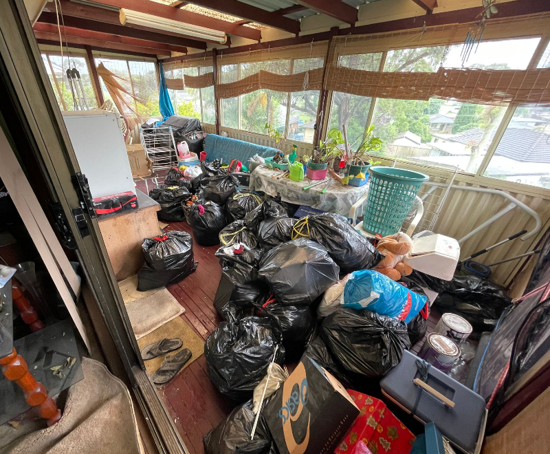 Rovs-Furniture Removal That Eases the Load